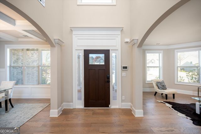 5381 Front Runner Court, Sugar Hill, GA 30518