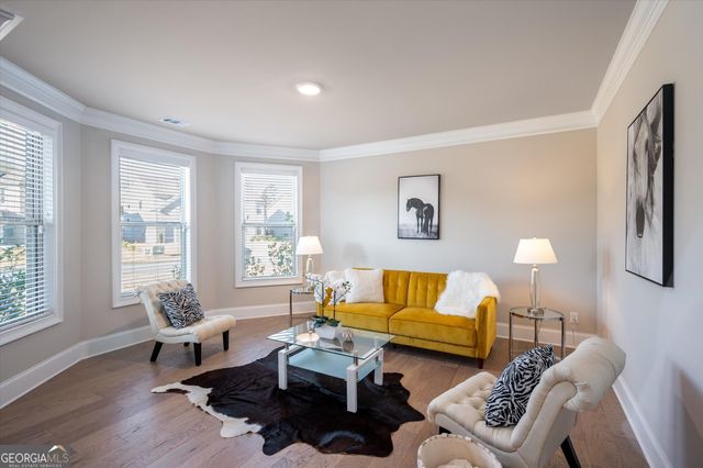 5381 Front Runner Court, Sugar Hill, GA 30518