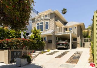 2817 3rd Street #1, Santa Monica, CA 90405