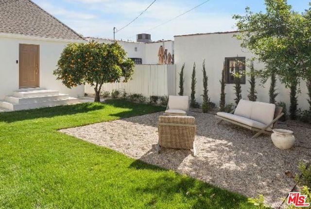 177 S Gardner Street, Los Angeles, CA 90036