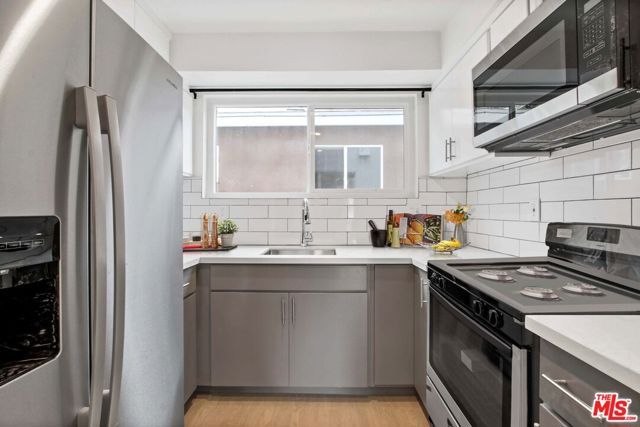 5529 Dairy Avenue, Long Beach, CA 90805