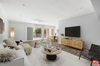 423 S Rexford Drive 106, Beverly Hills, CA 90212