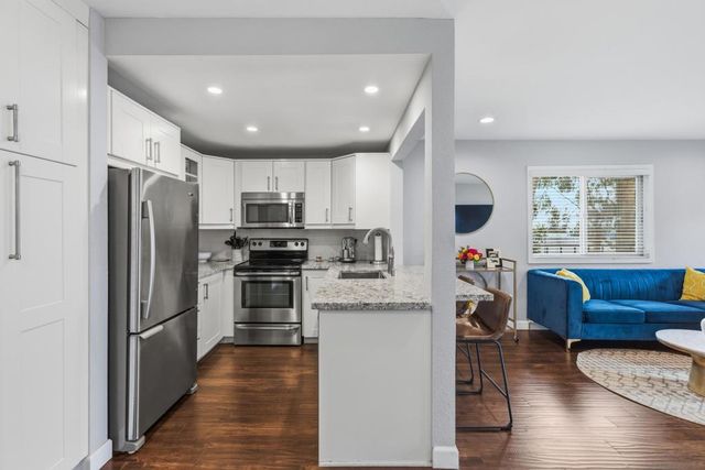 2960 Broadway 7, San Diego, CA 92102