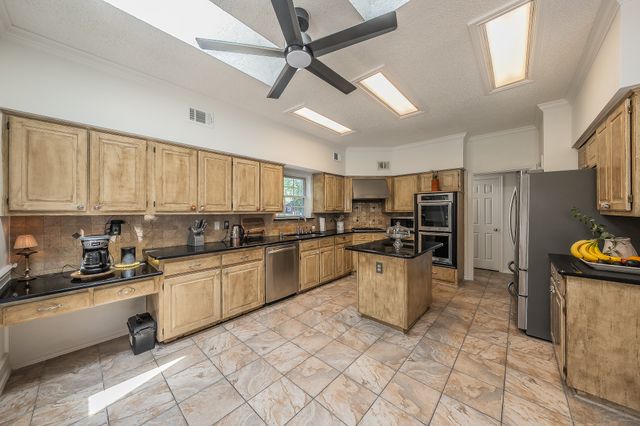 5220 Alexander Drive, Flower Mound, TX 75028
