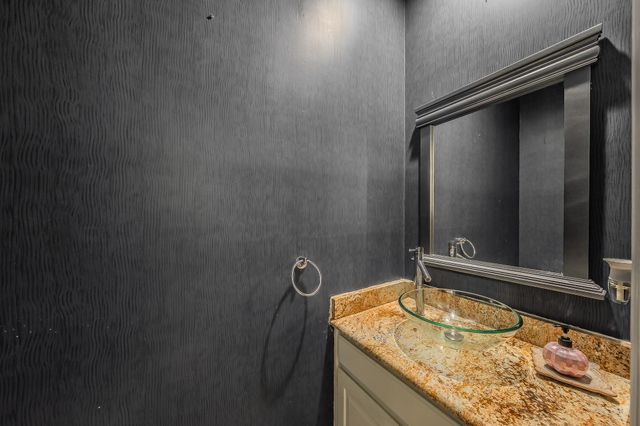 5220 Alexander Drive, Flower Mound, TX 75028
