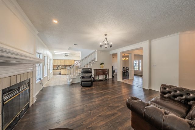 5220 Alexander Drive, Flower Mound, TX 75028