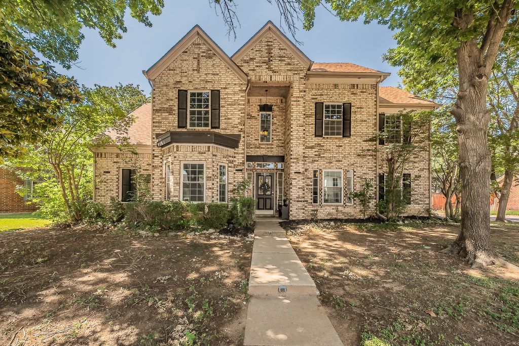 5220 Alexander Drive, Flower Mound, TX 75028