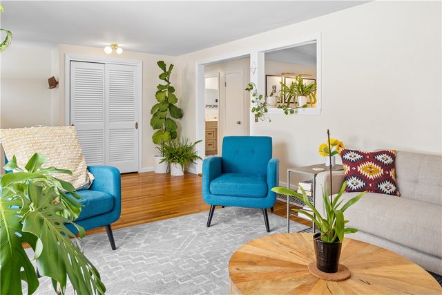 127 Dellwood Road, Cranston, RI 02920