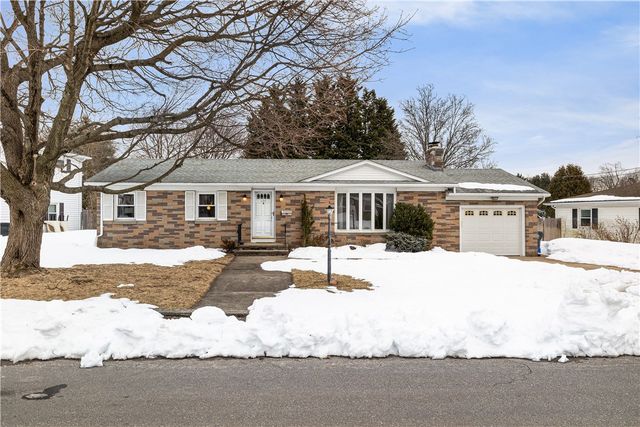 127 Dellwood Road, Cranston, RI 02920