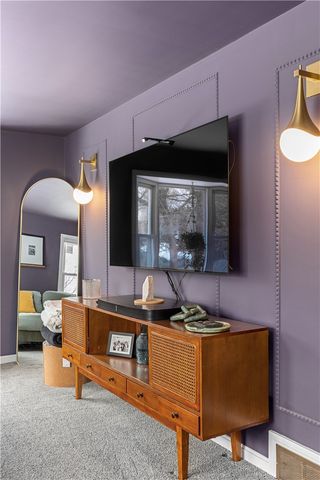 127 Dellwood Road, Cranston, RI 02920