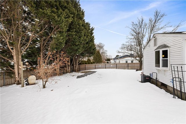 127 Dellwood Road, Cranston, RI 02920