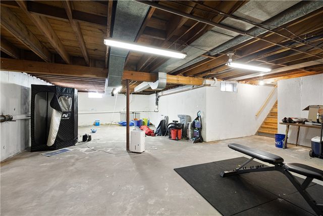 127 Dellwood Road, Cranston, RI 02920