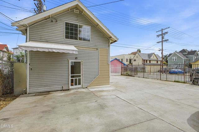 1032 S Westlake Avenue, Los Angeles, CA 90006