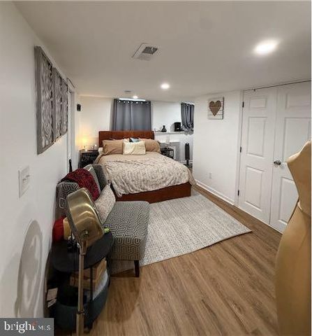 4594 BAKER ST, Philadelphia, PA 19127