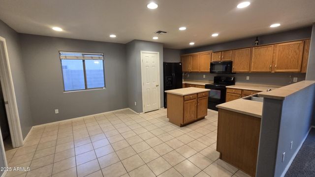 2544 E MEADOW MIST Lane, San Tan Valley, AZ 85140
