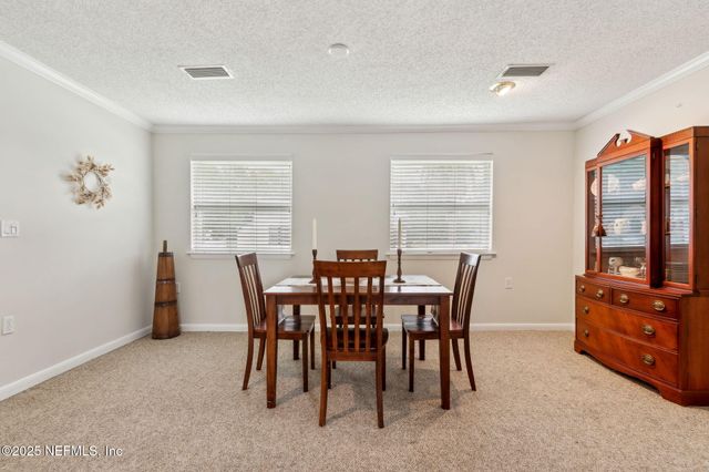 4252 LEXINGTON Avenue, Jacksonville, FL 32210