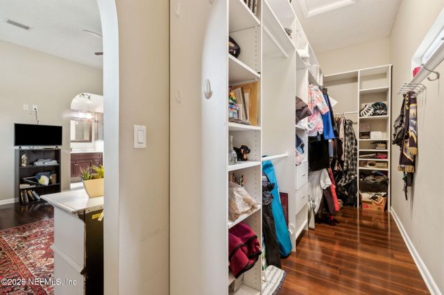 4252 LEXINGTON Avenue, Jacksonville, FL 32210