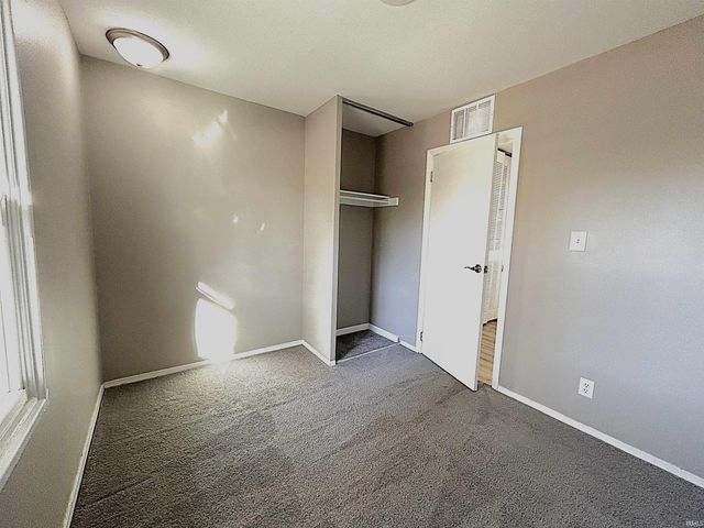 5328 N Stony Run Lane, Fort Wayne, IN 46825