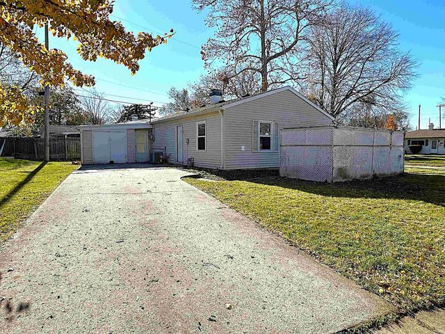 5328 N Stony Run Lane, Fort Wayne, IN 46825