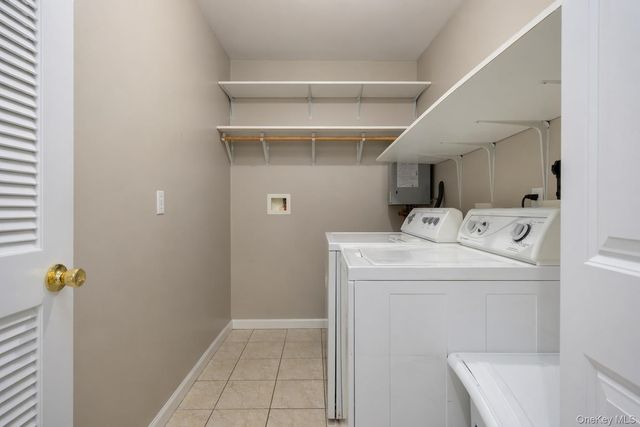 7 Elm Street 112, Spring Valley, NY 10977