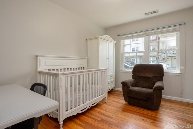 7 Elm Street 112, Spring Valley, NY 10977
