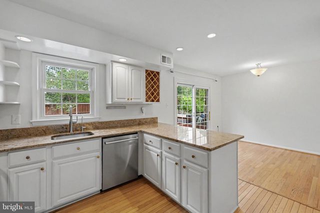 5426 CABOT RIDGE CT, Fairfax, VA 22032