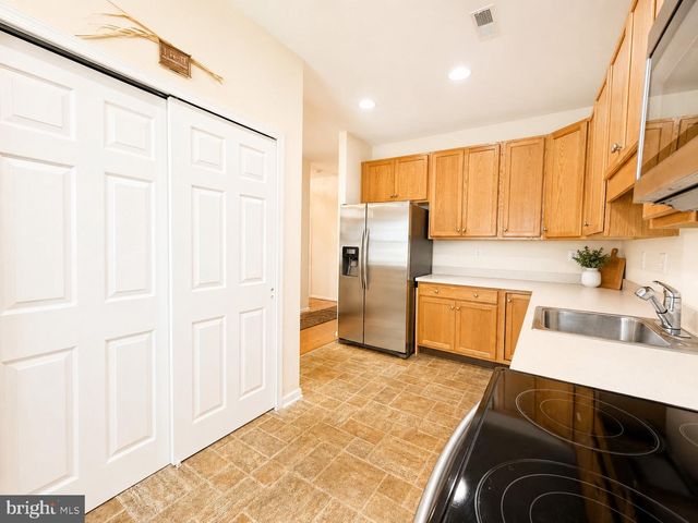 1648 PARKVIEW CT, Garnet Valley, PA 19060