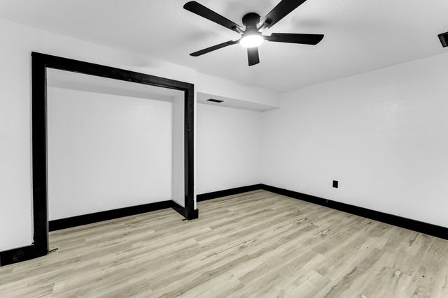 110 S Basswood Avenue, Republic, MO 65738