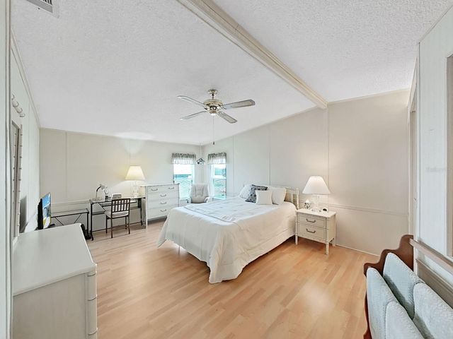 1723 SHERWOOD HILL DR, Lakeland, FL 33810