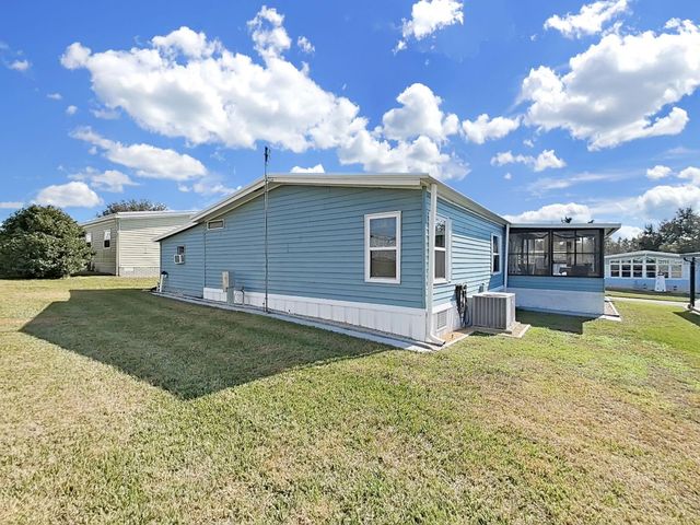 1723 SHERWOOD HILL DR, Lakeland, FL 33810