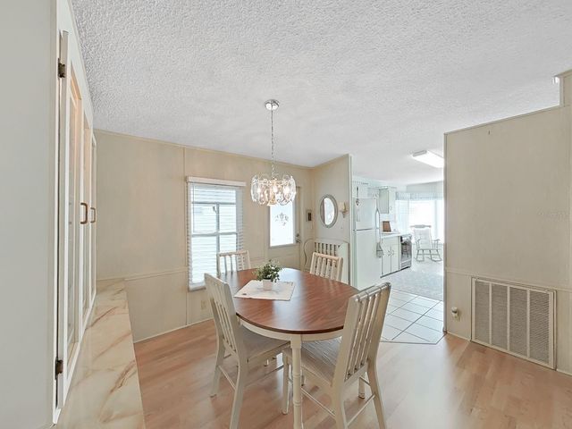 1723 SHERWOOD HILL DR, Lakeland, FL 33810