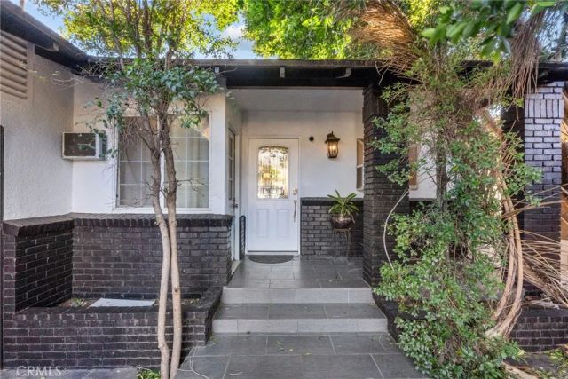 13761 Dronfield Avenue, Sylmar, CA 91342