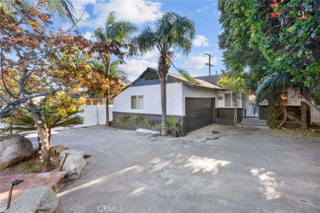 13761 Dronfield Avenue, Sylmar, CA 91342