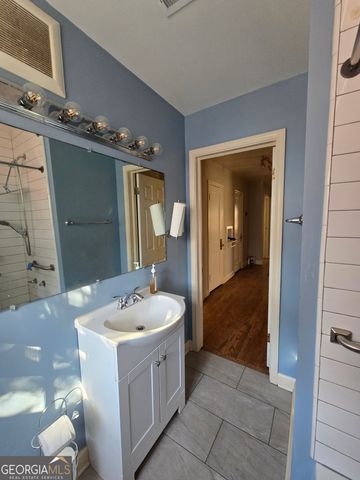 1440 Boulevard Lorraine SW, Atlanta, GA 30311