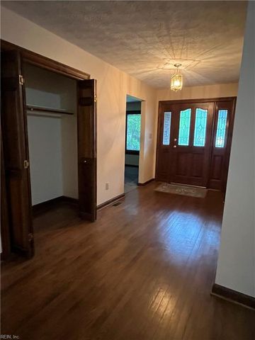 202 Chelmsford WAY, Newport News, VA 23606