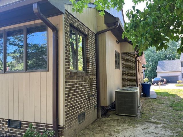 202 Chelmsford WAY, Newport News, VA 23606