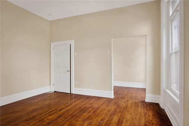 1005 Sheffield St, Manchester, PA 15233