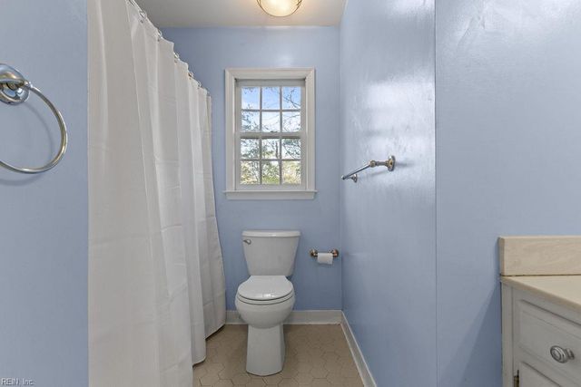 603 Gatling Pointe PW, Smithfield, VA 23430