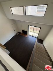 8221 Langdon Avenue 204, Van Nuys (los Angeles), CA 91406
