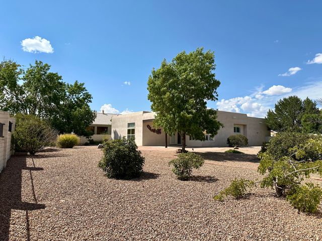3560 Placita Del Suenos SE, Rio Rancho, NM 87124