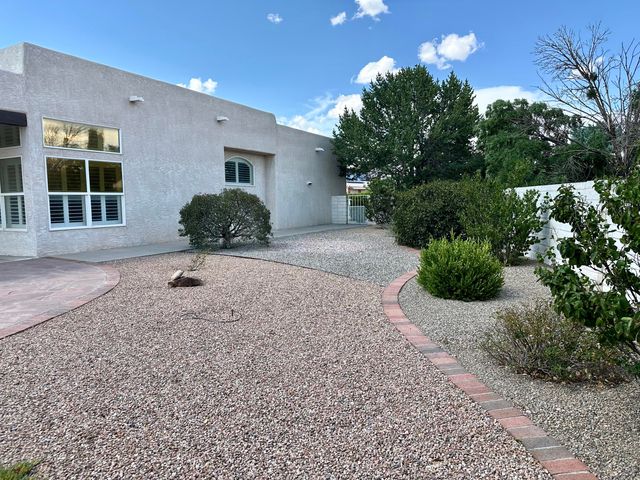 3560 Placita Del Suenos SE, Rio Rancho, NM 87124
