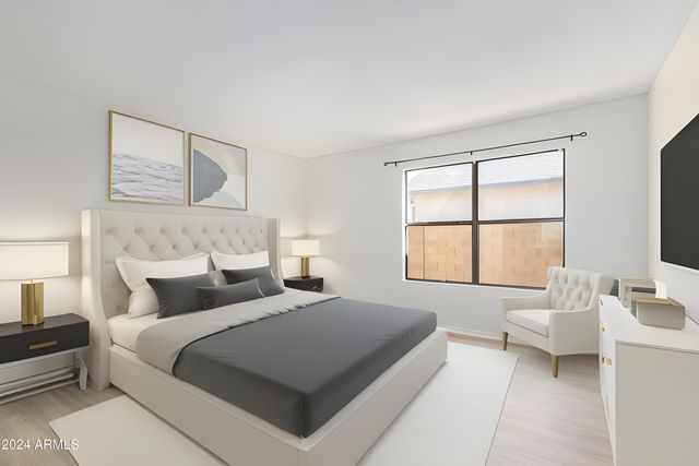 8714 W AMELIA Avenue, Phoenix, AZ 85037