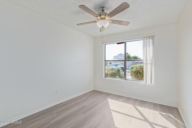 8714 W AMELIA Avenue, Phoenix, AZ 85037