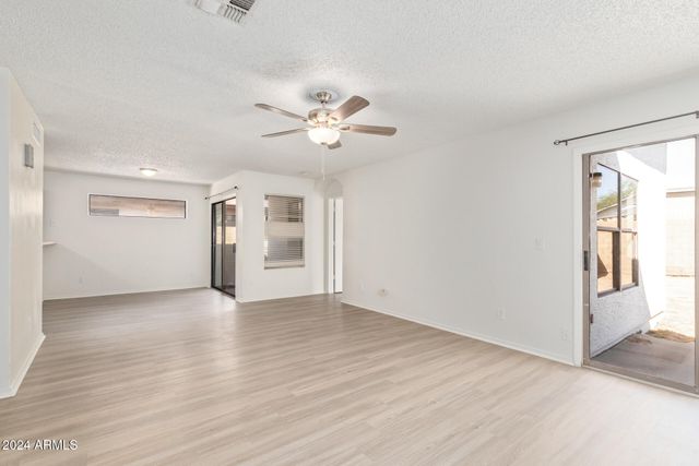 8714 W AMELIA Avenue, Phoenix, AZ 85037