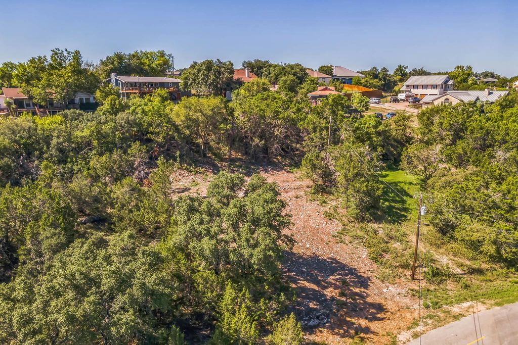 22305 Bute DR, Spicewood, TX 78669