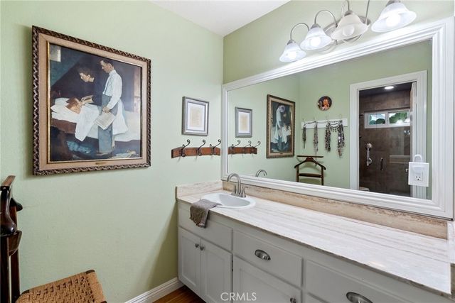 5012 Sleeping Indian, Fallbrook, CA 92028