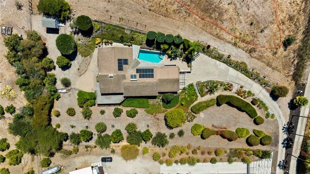 5012 Sleeping Indian, Fallbrook, CA 92028
