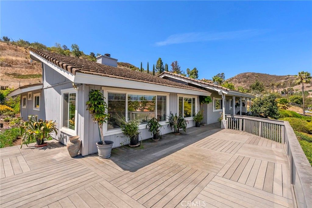 5012 Sleeping Indian, Fallbrook, CA 92028