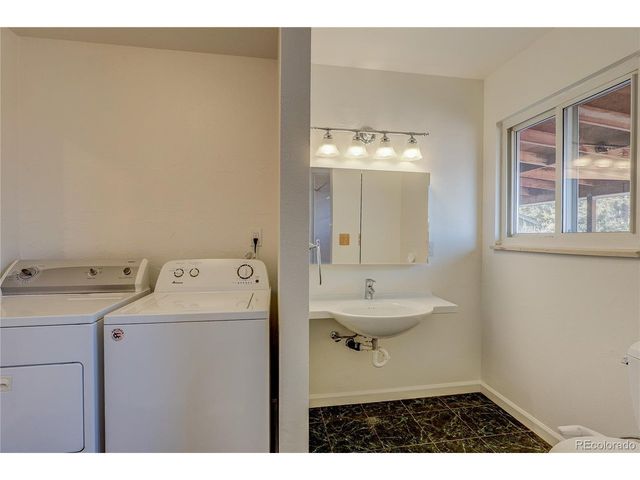 711 S Moline St, Aurora, CO 80012