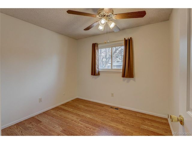 711 S Moline St, Aurora, CO 80012